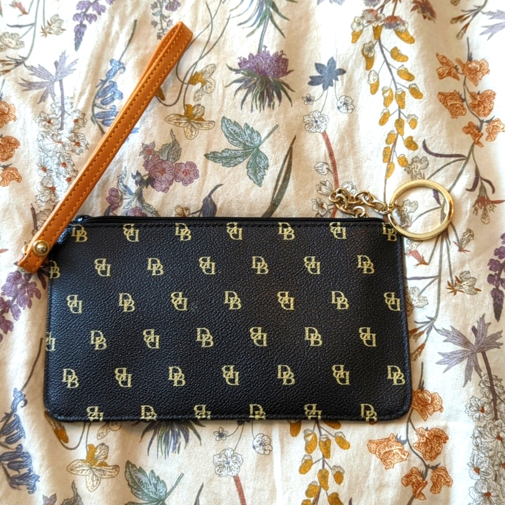 Dooney and Bourke wristlet